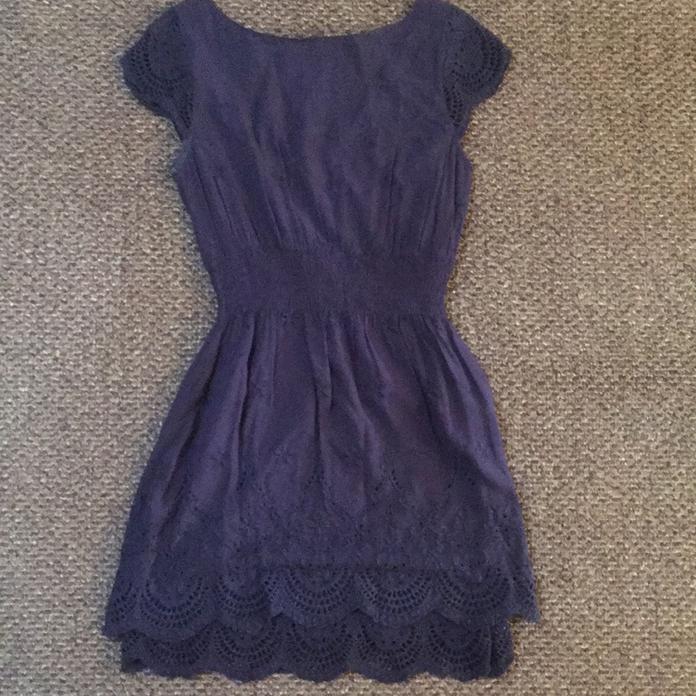 Dress - Picture 5 of 6